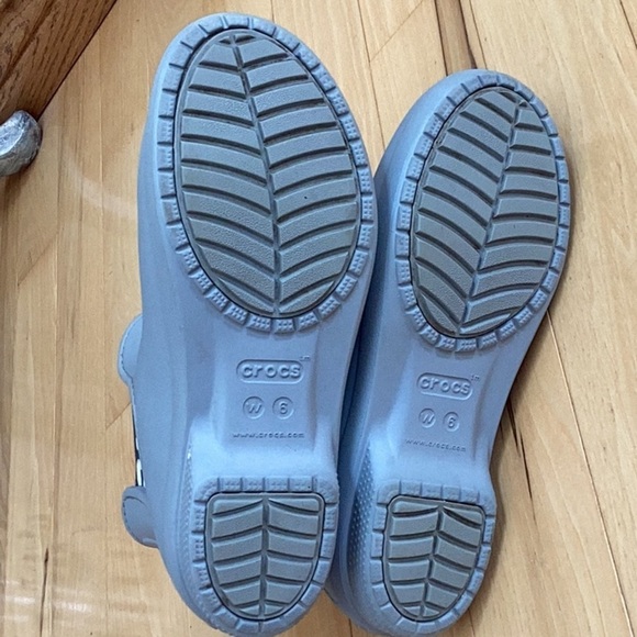 Crocs gray Freesail Chelsea Waterproof ankle boots, women’s size 6 - Picture 11 of 16